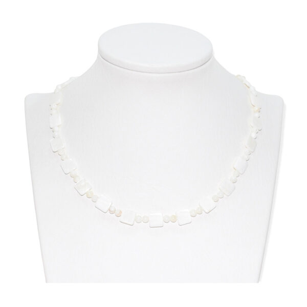 Collar Nácar Cuadrado + Esfera Blanco Marfil 9mm