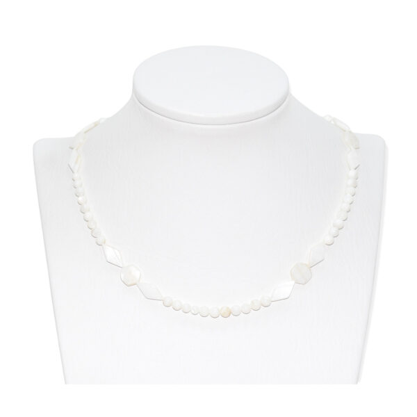 Collar Nácar Esfera + Rombo + Hexágono Blanco Marfil 10mm