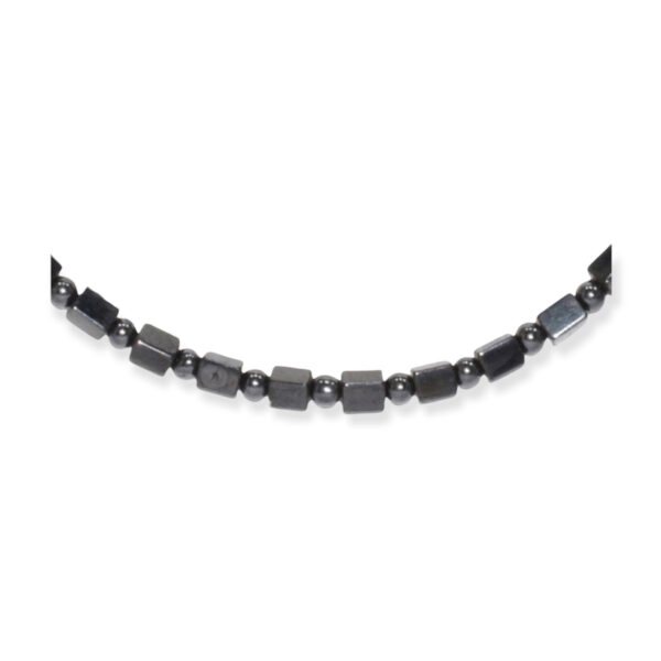 Collar Hematita Cubo + Esfera 4mm - Image 2