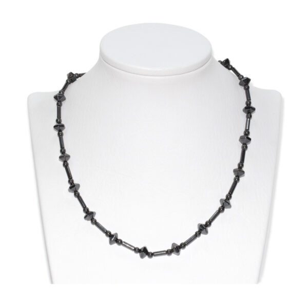 Collar Hematita Poliedro + Esfera + Cilindro 8mm